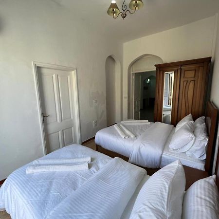 Charming Studio With Italian Architectural Style Cairo Exterior photo