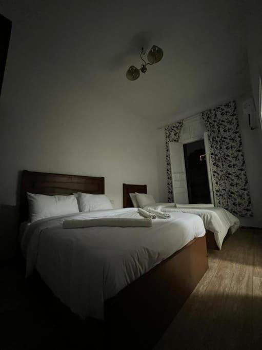 Charming Studio With Italian Architectural Style Cairo Exterior photo